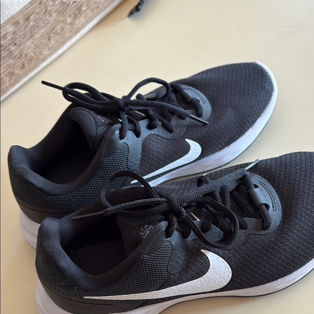 Nike Dual-Tone Black and White Sneakers never worn